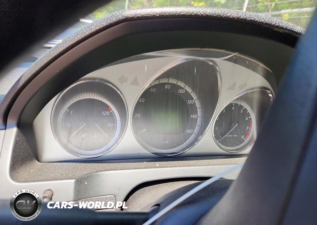 2009 Mercedes-Benz C 300 4Matic VIN:WDDGF81X79F271385 - 9