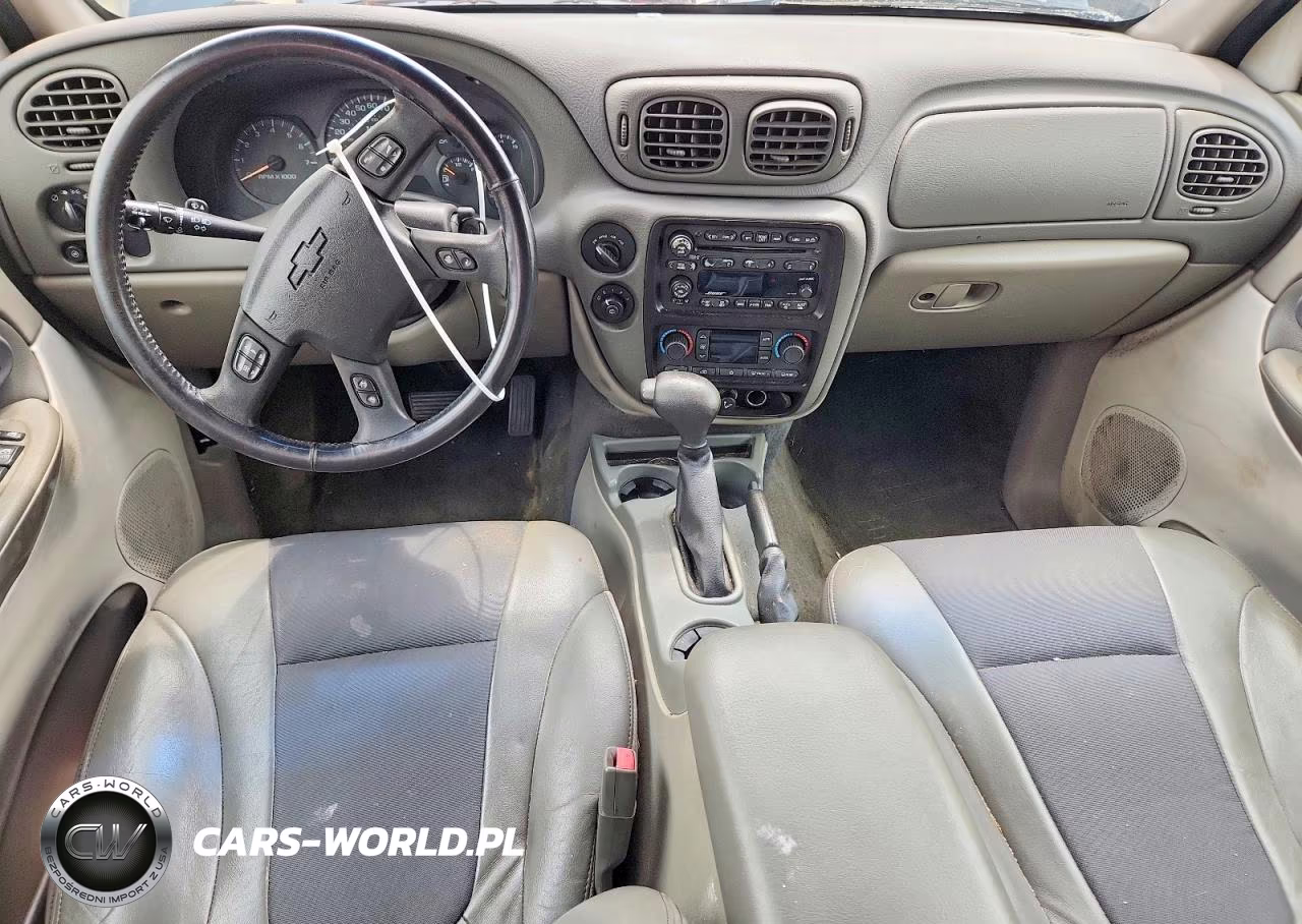 2003 Chevrolet Trailblazer VIN:1GNDT13S532308826 - 8
