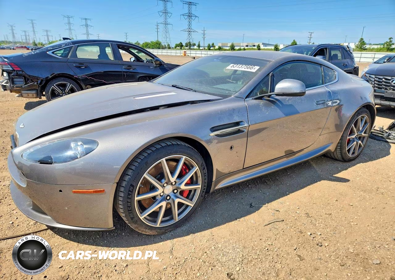 2013 Aston Martin V8 Vantage – zdjęcie 1 z 13