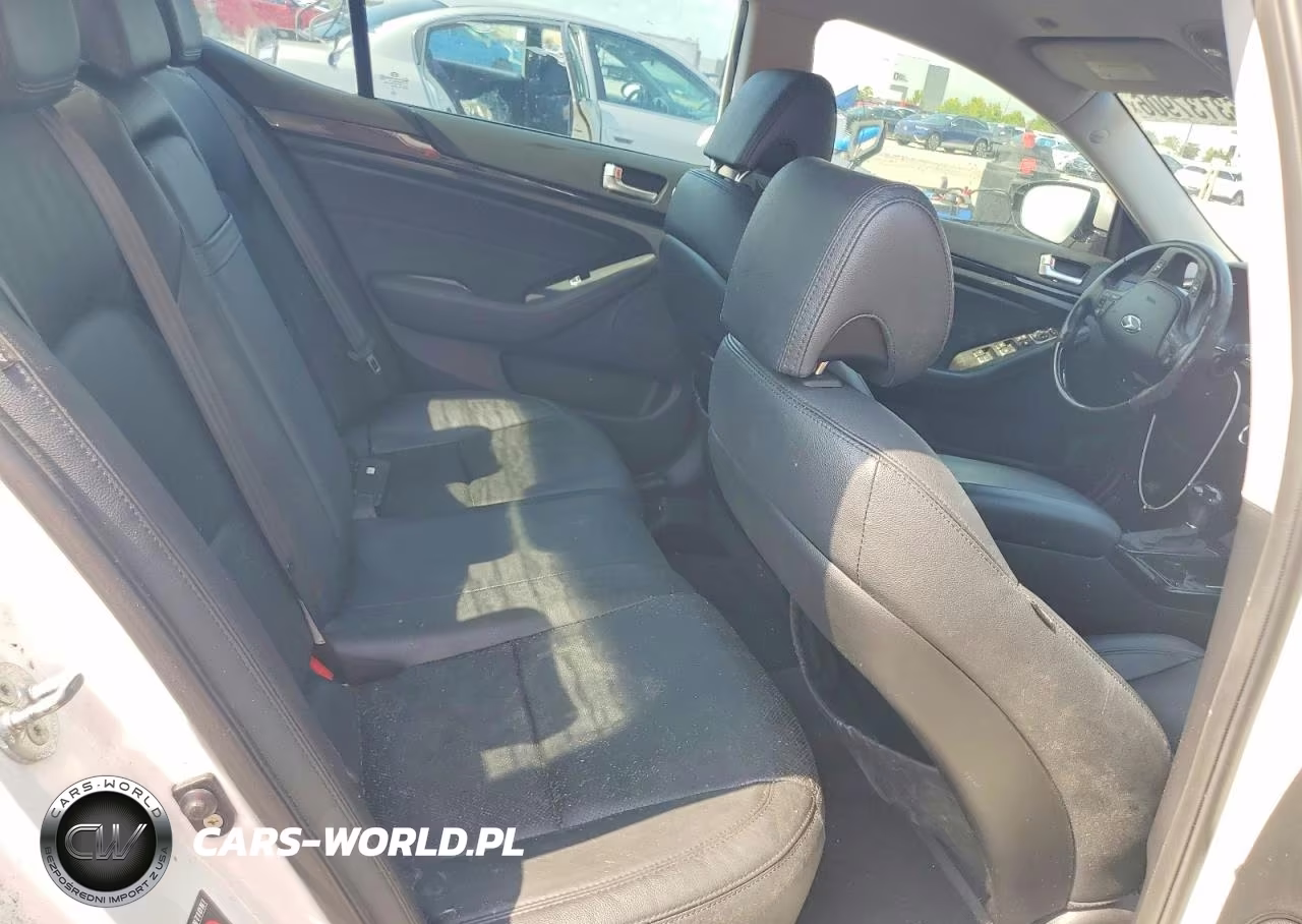 2014 Kia Cadenza Premium VIN:KNALN4D77E5144682 - 10