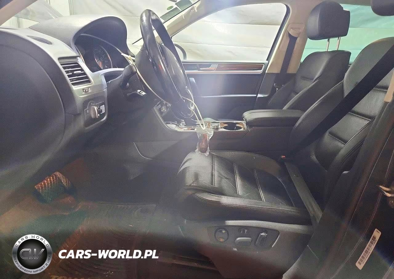 2016 Volkswagen Touareg Tdi VIN:WVGEP9BP0GD001972 - 7