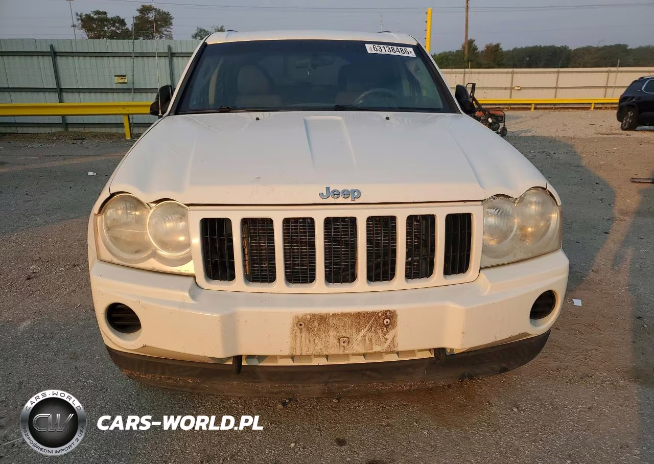 2007 Jeep Grand Cherokee Laredo VIN:1J8HR48P97C683951 - 5