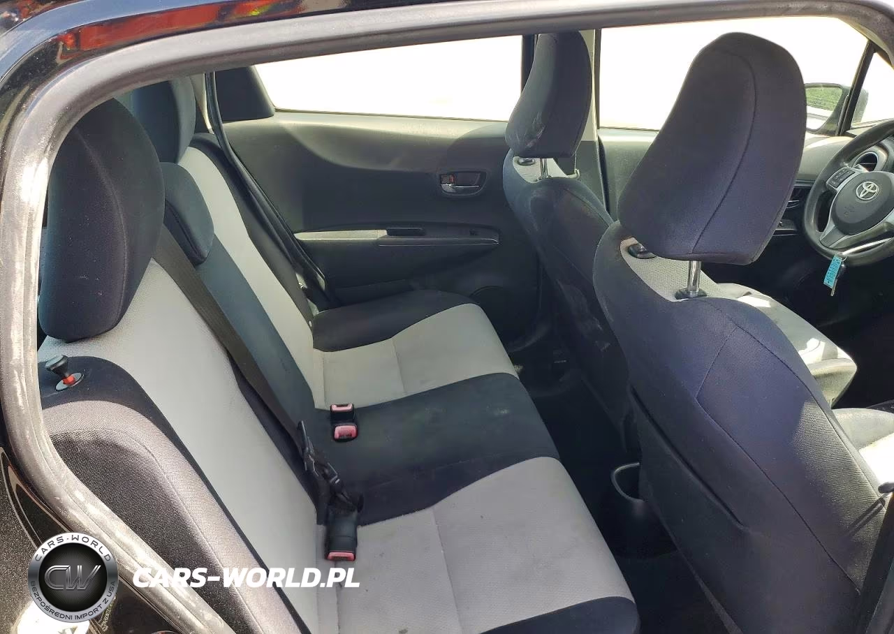 2013 Toyota Yaris 5-Door Le VIN:JTDKTUD38DD549276 - 10