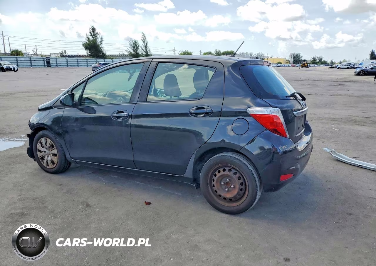 2013 Toyota Yaris 5-Door Le VIN:JTDKTUD38DD549276 - 2
