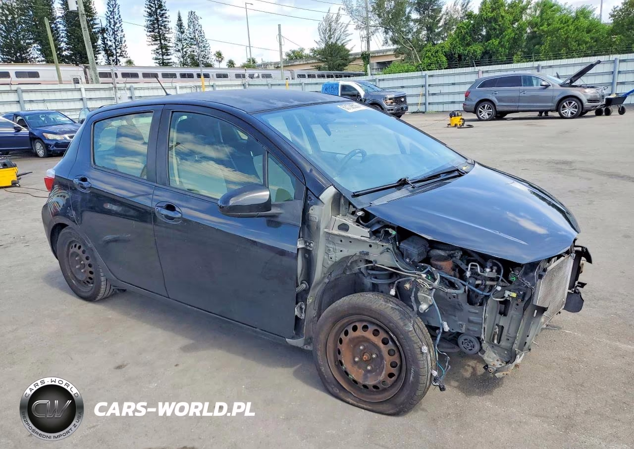 2013 Toyota Yaris 5-Door Le VIN:JTDKTUD38DD549276 - 4