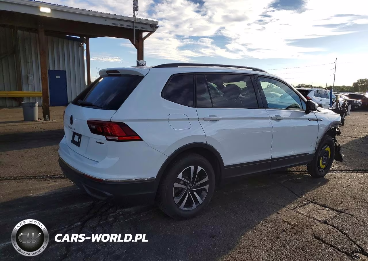 2024 Volkswagen Tiguan S VIN:3VVFB7AX5RM173419 - 3