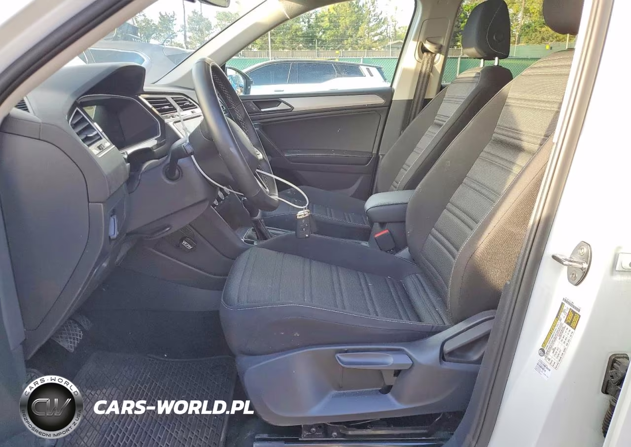 2024 Volkswagen Tiguan S VIN:3VVFB7AX5RM173419 - 7