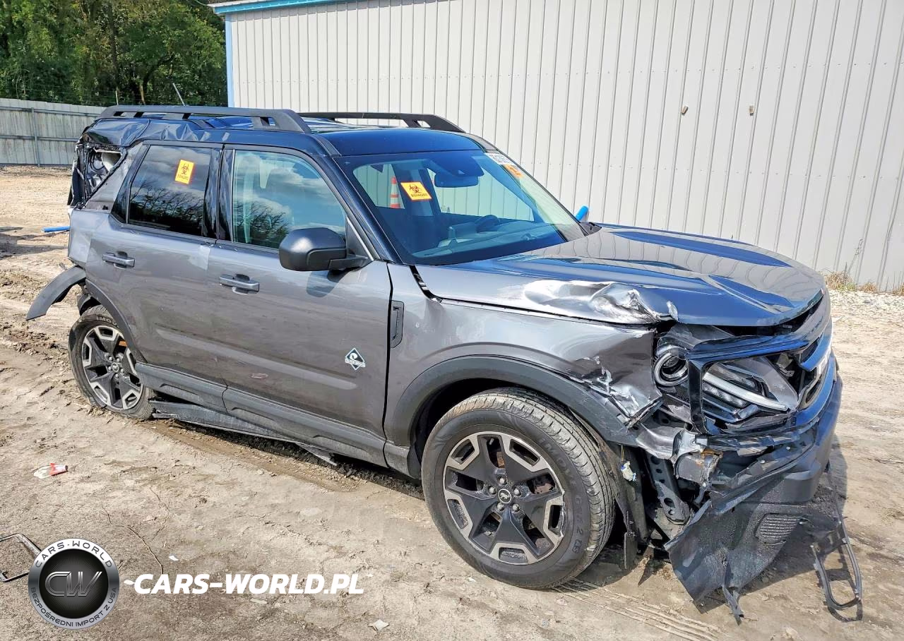 2022 Ford Bronco Sport Outer Banks VIN:3FMCR9C69NRE27395 - 4