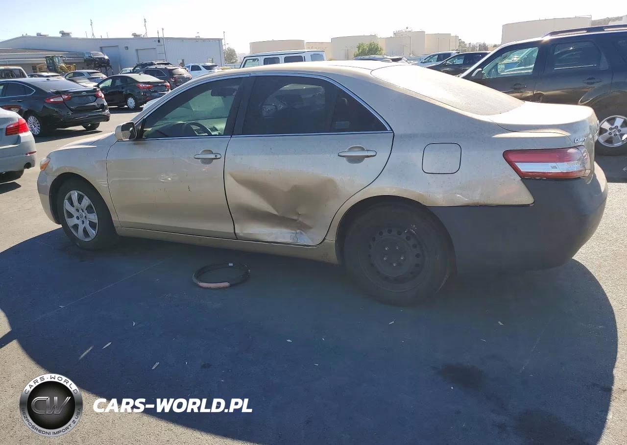 2010 Toyota Camry Base VIN:4T1BF3EK0AU011038 - 2