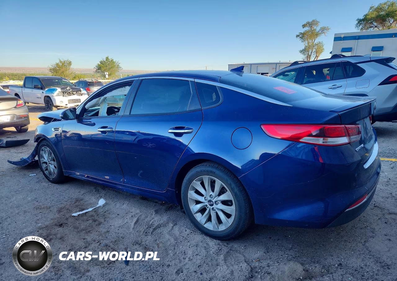 2018 Kia Optima S VIN:5XXGT4L32JG219576 - 2