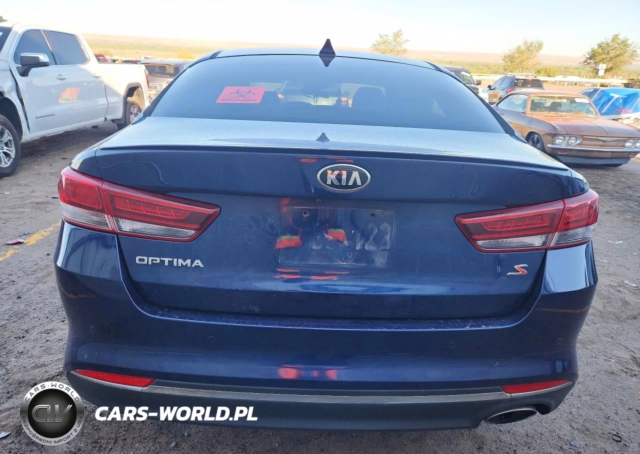 2018 Kia Optima S VIN:5XXGT4L32JG219576 - 6