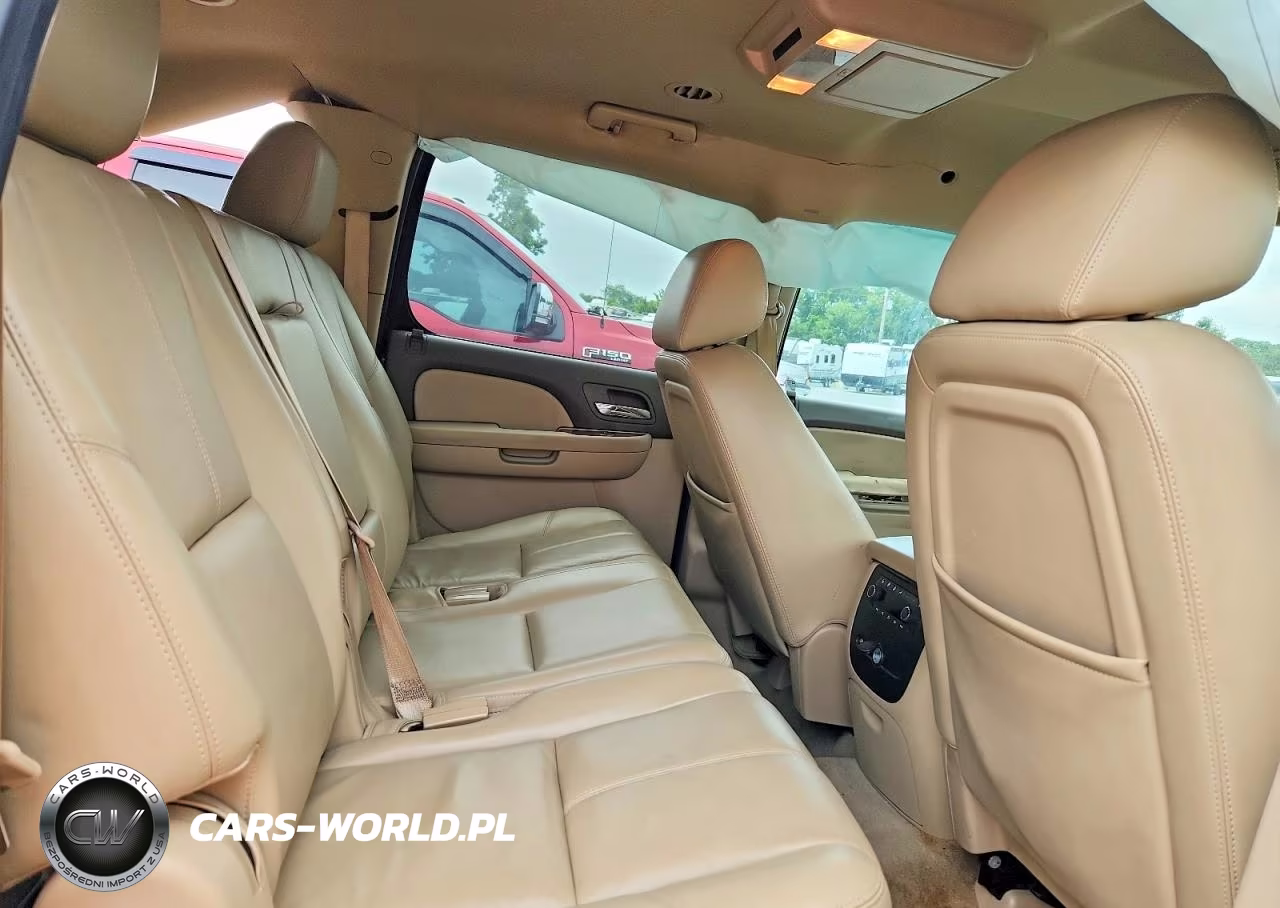 2013 Chevrolet Suburban K1500 Lt VIN:1GNSKJE74DR322888 - 11