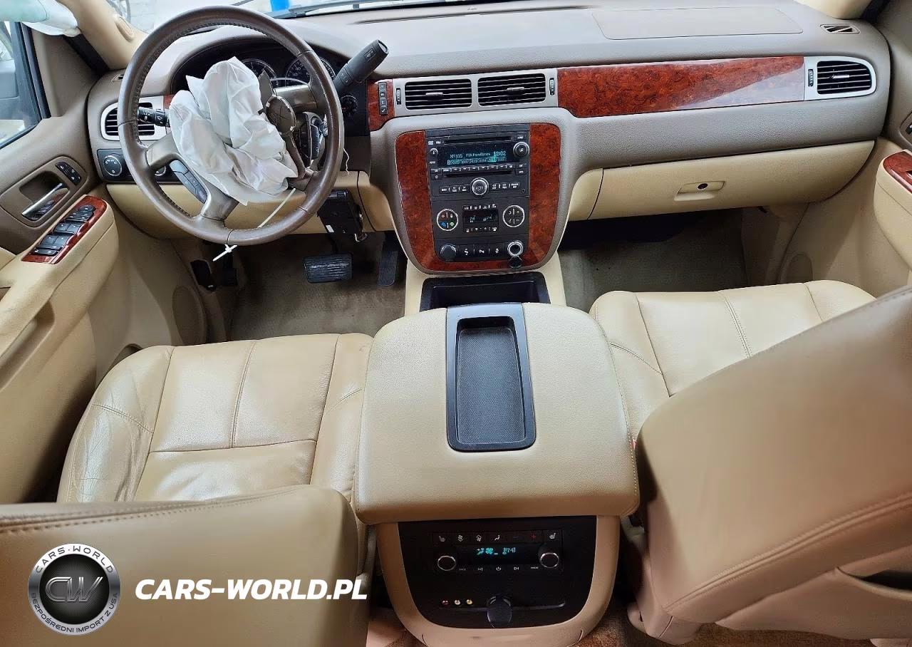2013 Chevrolet Suburban K1500 Lt VIN:1GNSKJE74DR322888 - 8