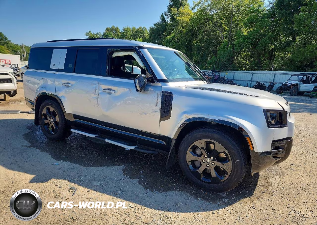 2024 Land Rover Defender 130 X-Dynamic Se VIN:SALE2FEU3R2250602 - 4