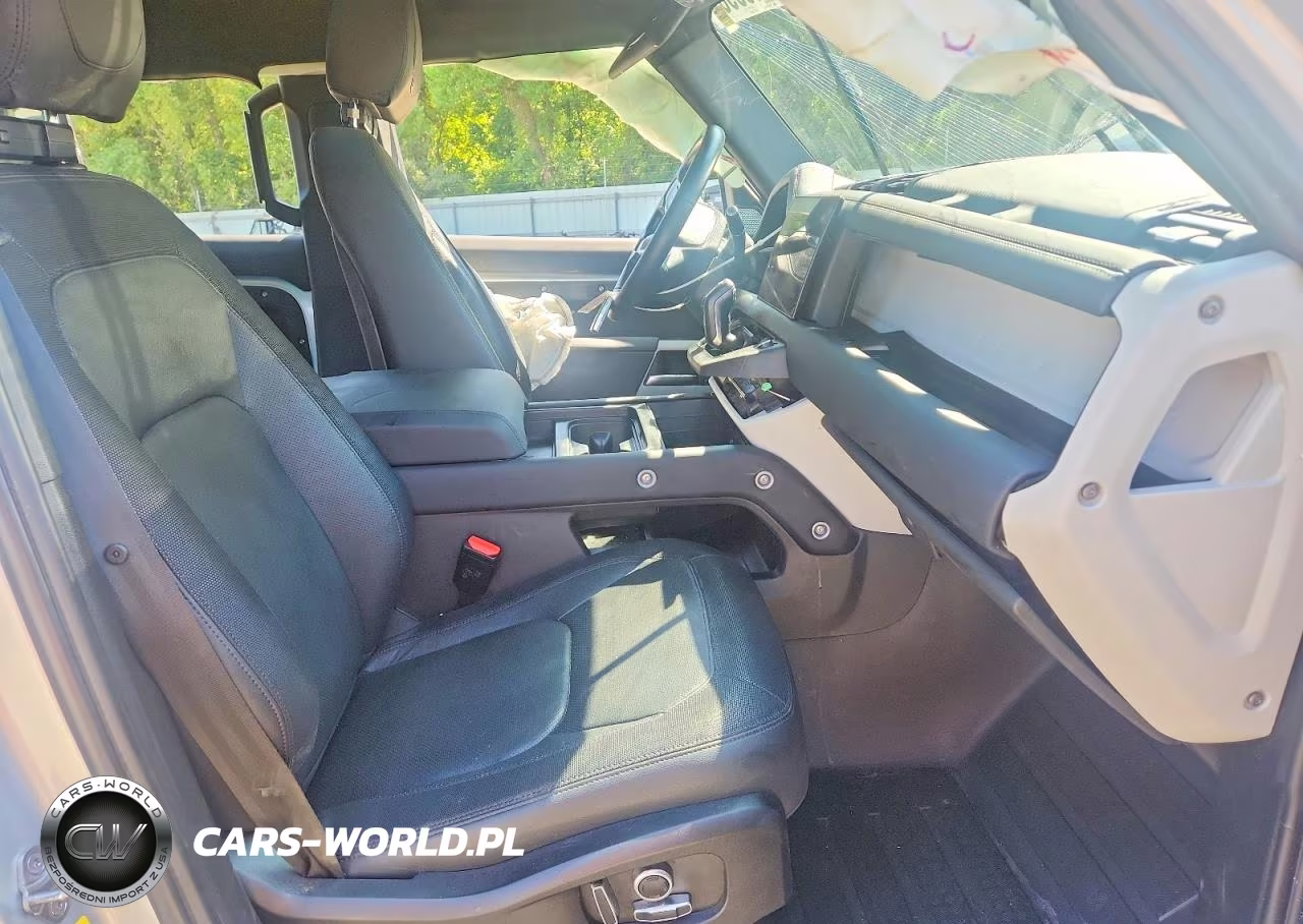 2024 Land Rover Defender 130 X-Dynamic Se VIN:SALE2FEU3R2250602 - 7