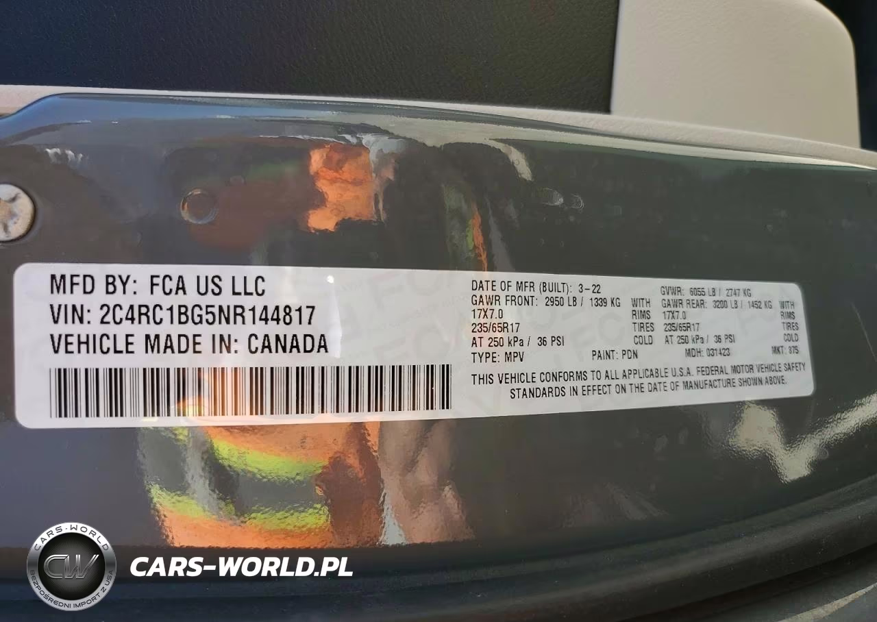 2022 Chrysler Pacifica Touring L VIN:2C4RC1BG5NR144817 - 13