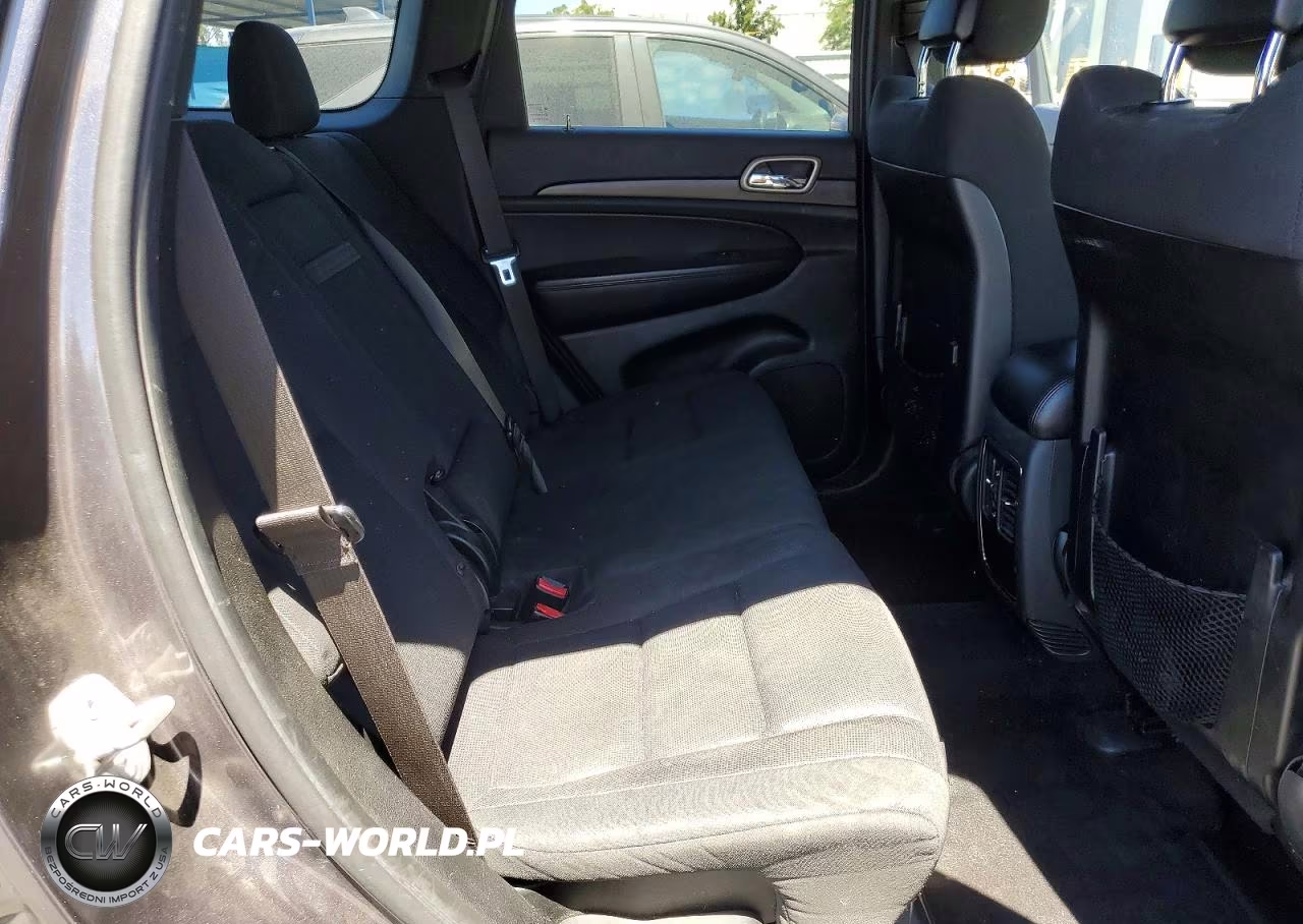 2014 Jeep Grand Cherokee Laredo VIN:1C4RJEAGXEC317268 - 11