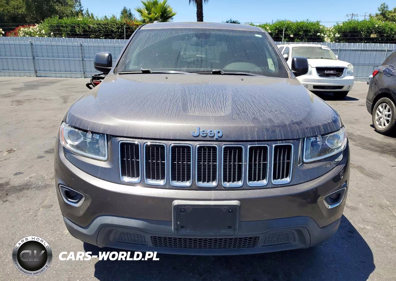 2014 Jeep Grand Cherokee Laredo VIN:1C4RJEAGXEC317268 - 5