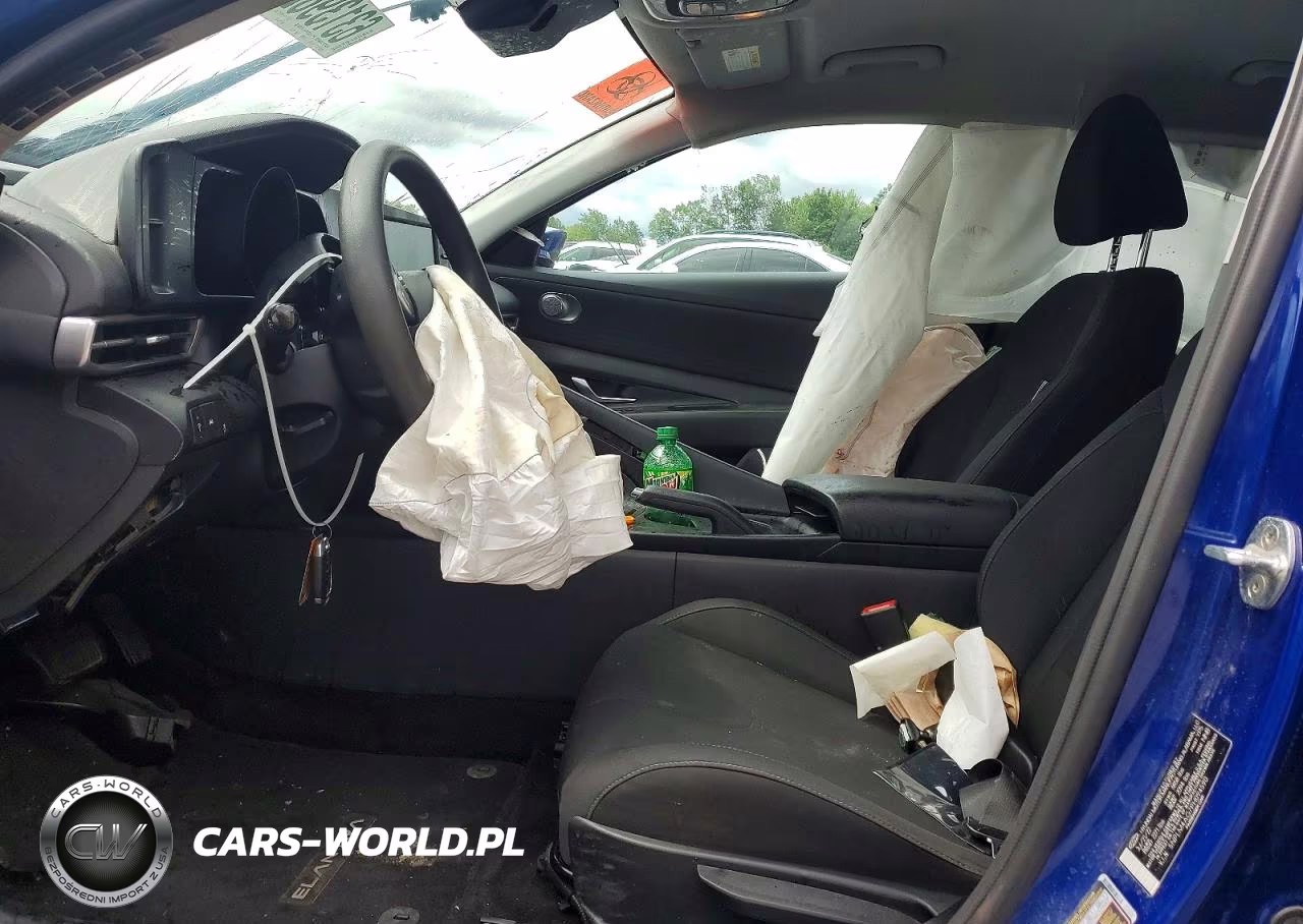 2023 Hyundai Elantra Sel VIN:5NPLM4AG7PH094590 - 7