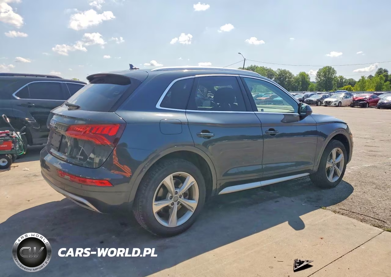 2020 Audi Q5 Premium Plus VIN:WA1BNAFY3L2060001 - 3