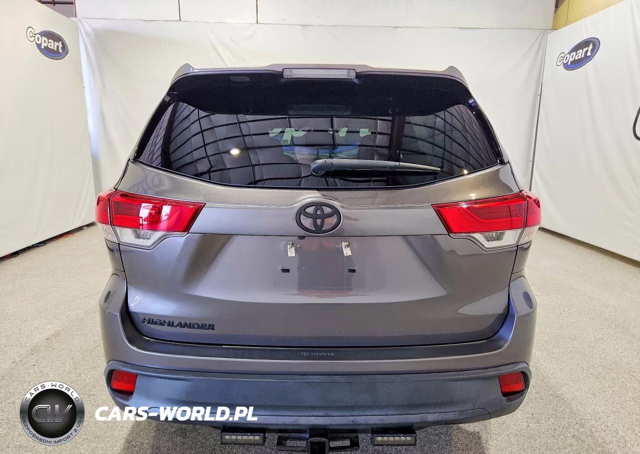 2019 Toyota Highlander Le VIN:5TDZZRFH3KS327376 - 6