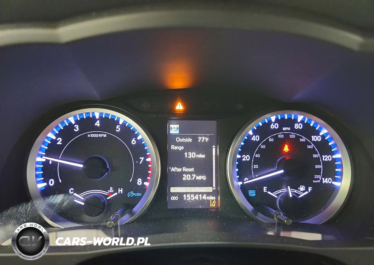 2019 Toyota Highlander Le VIN:5TDZZRFH3KS327376 - 9