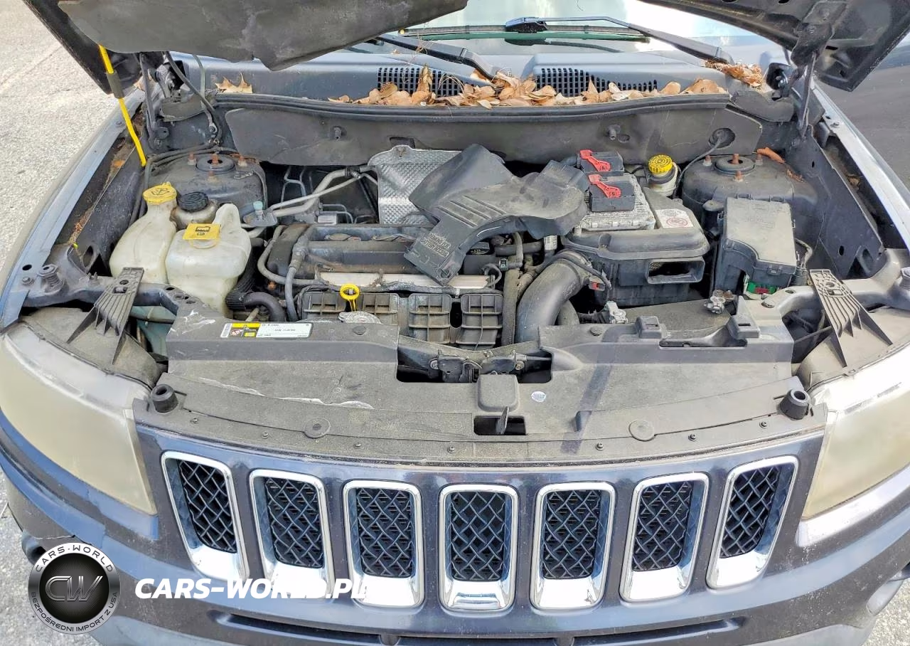 2014 Jeep Compass Sport VIN:1C4NJCBA0ED666124 - 12