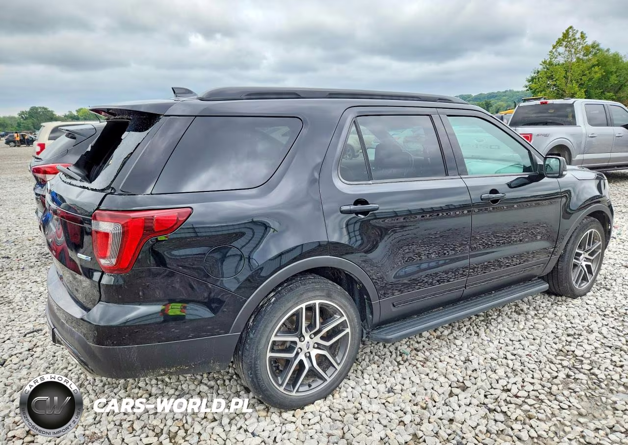 2016 Ford Explorer Sport VIN:1FM5K8GT3GGC83473 - 3