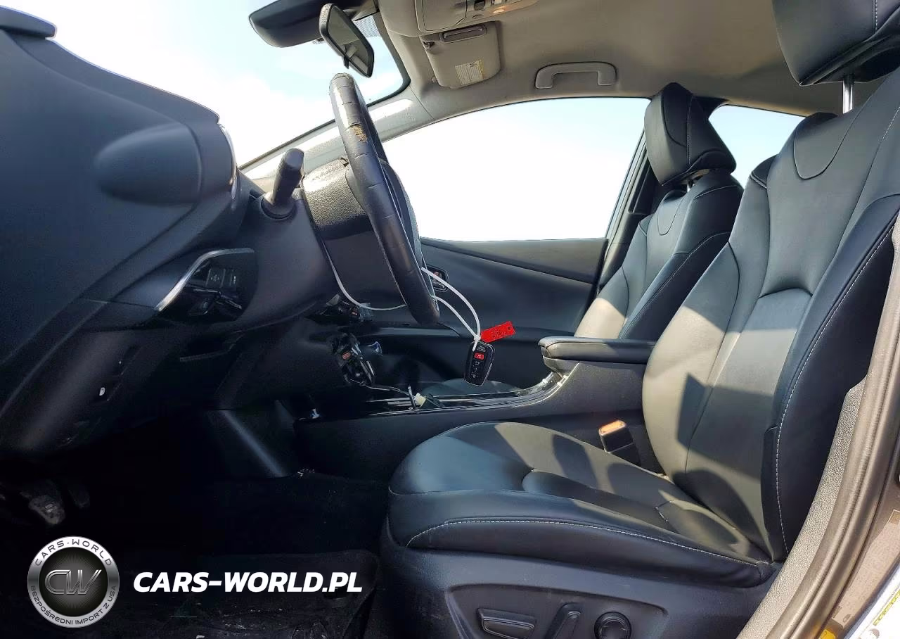 2020 Toyota Prius Prime Xle VIN:JTDKARFP3L3128847 - 7