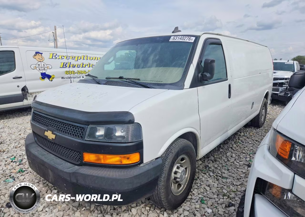 2020 Chevrolet Express G2500