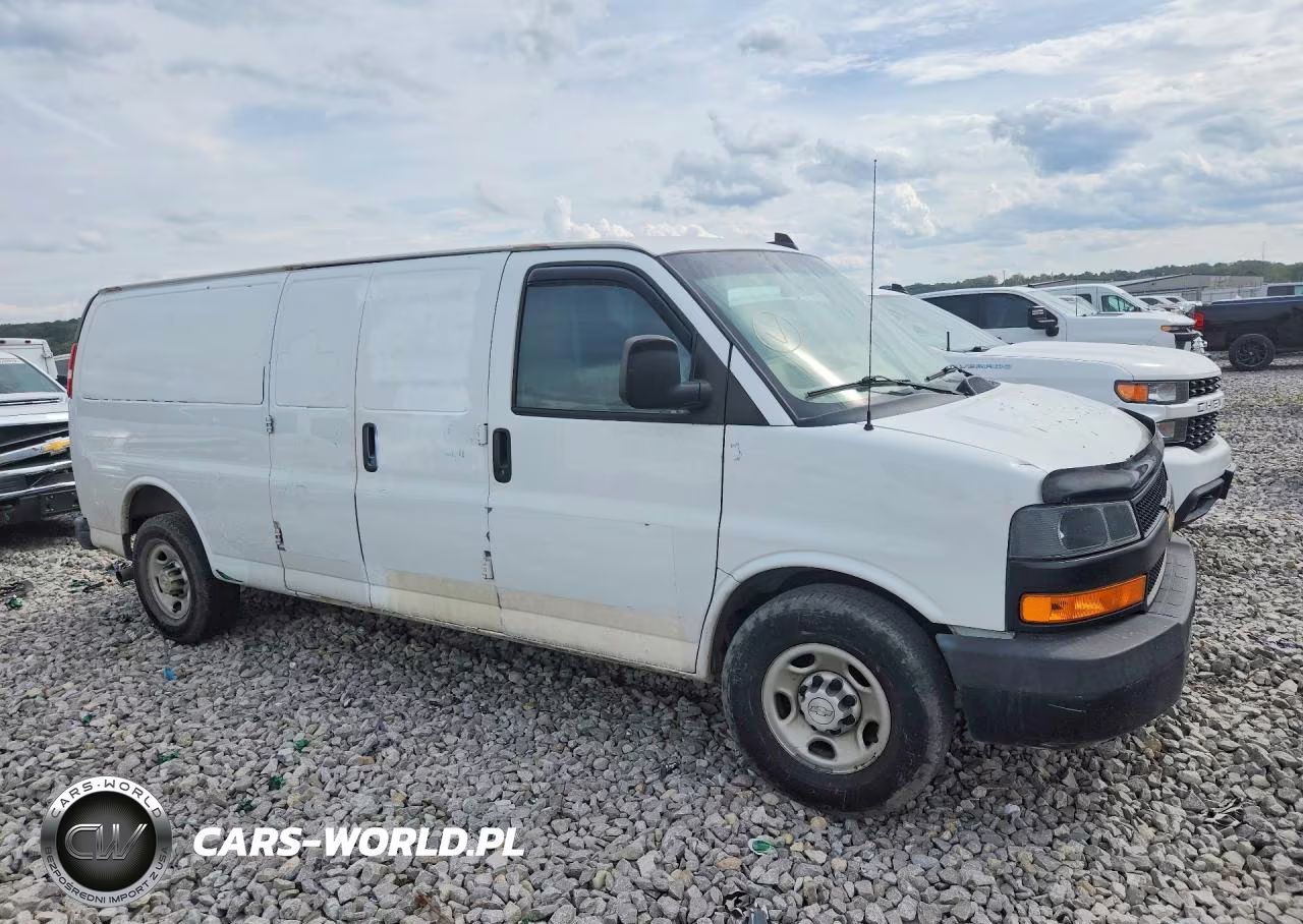 2020 Chevrolet Express G2500 VIN:1GCWGBFG1L1122239 - 4