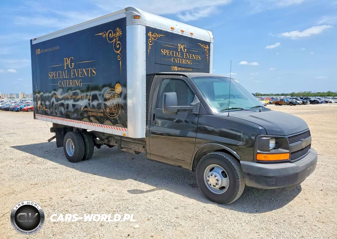 2012 Chevrolet Express Box Truck VIN:1GB3G3CG1C1183530 - 4