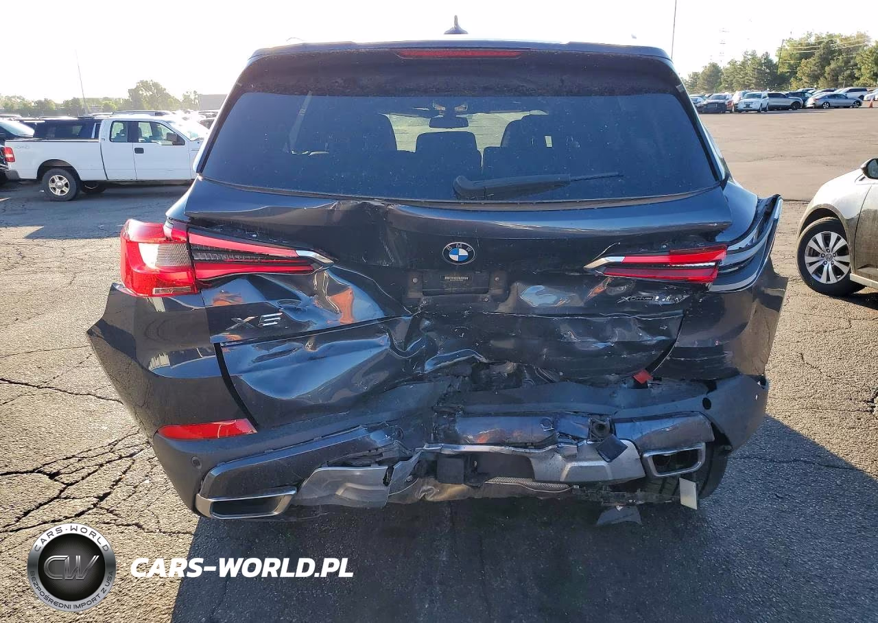 2019 BMW X5 xDrive50I VIN:5UXJU2C57KLB15208 - 6