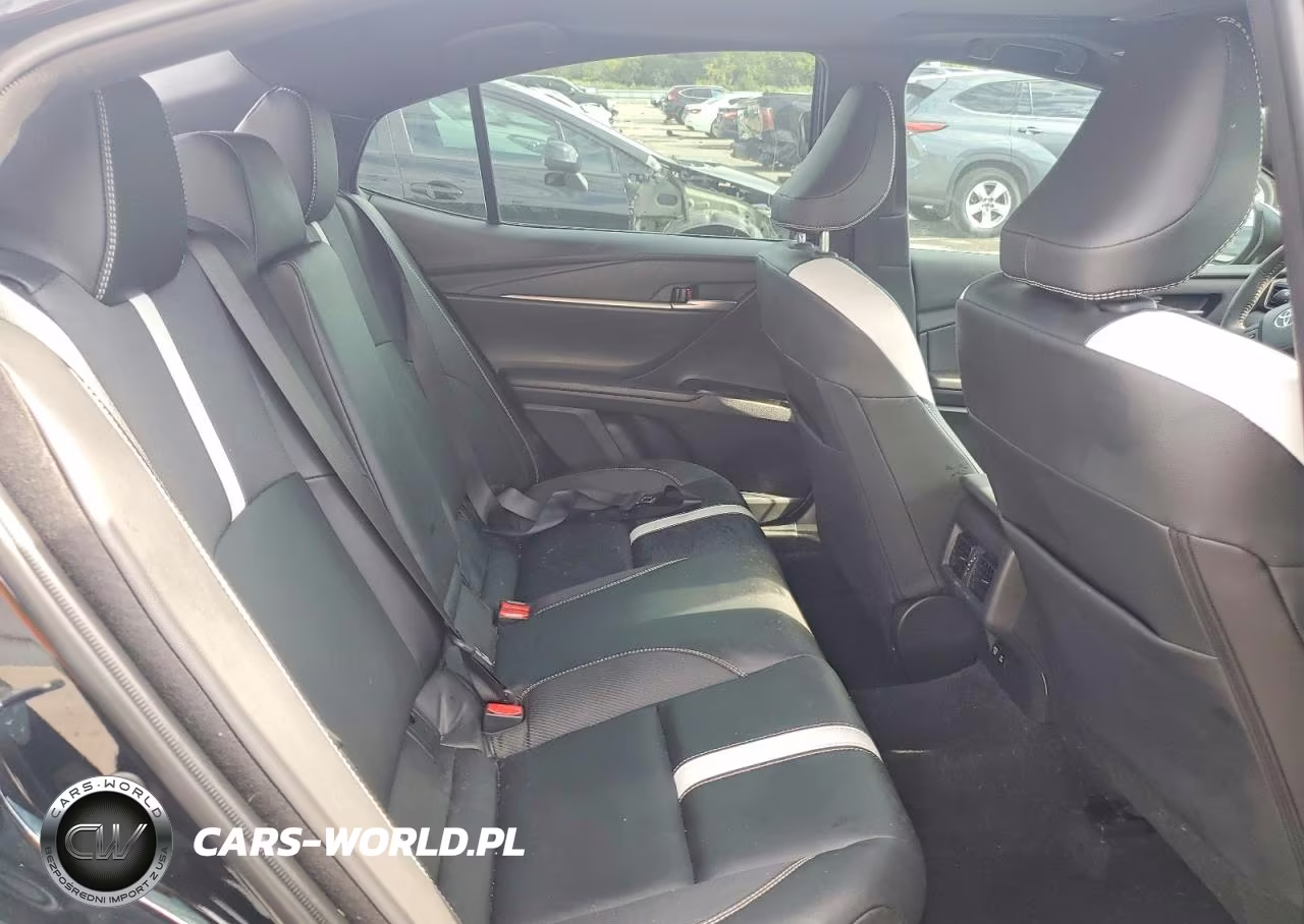 2026 Toyota Camry Se VIN:4T1DAACK5TU229283 - 10