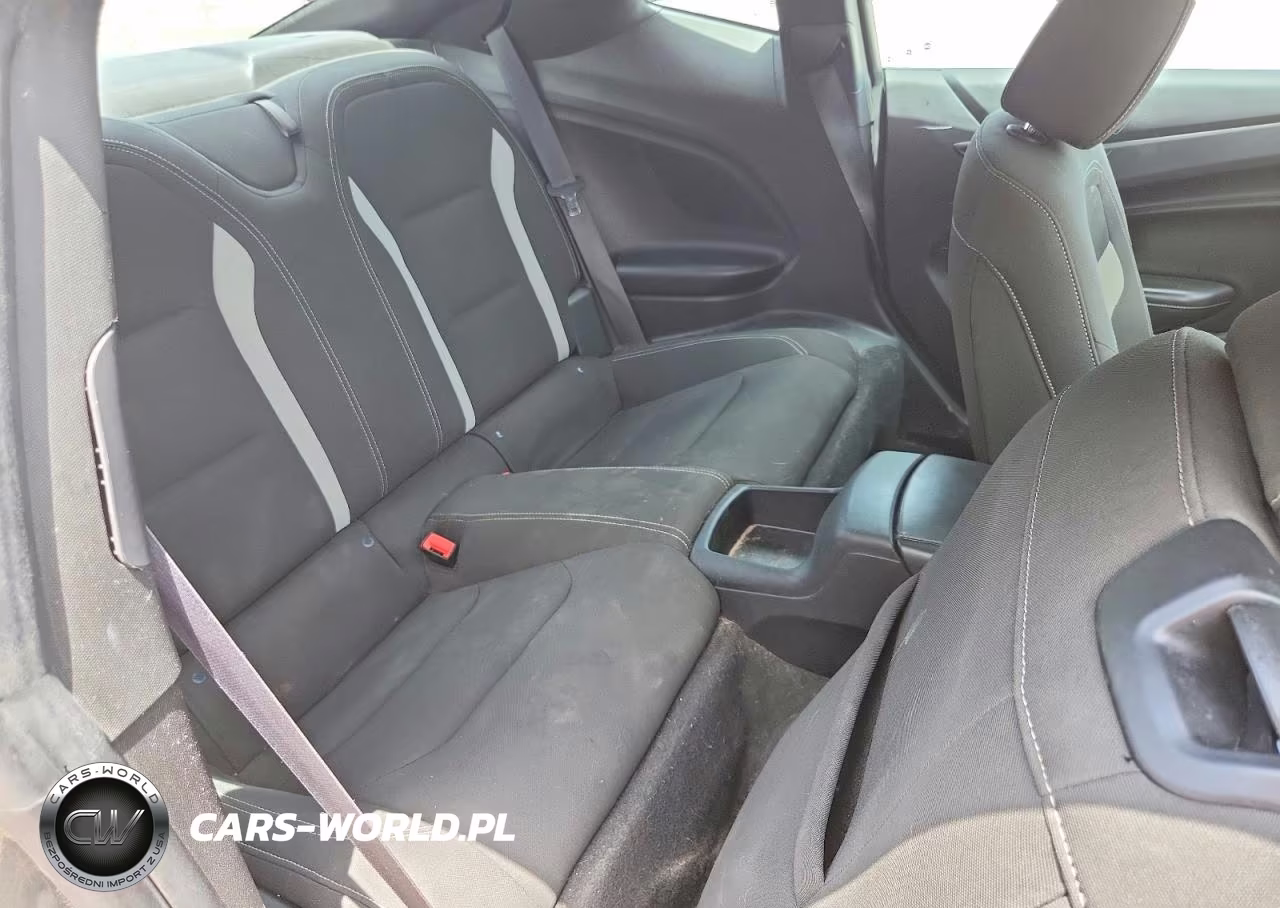 2020 Chevrolet Camaro Ls VIN:1G1FB1RS8L0111326 - 10