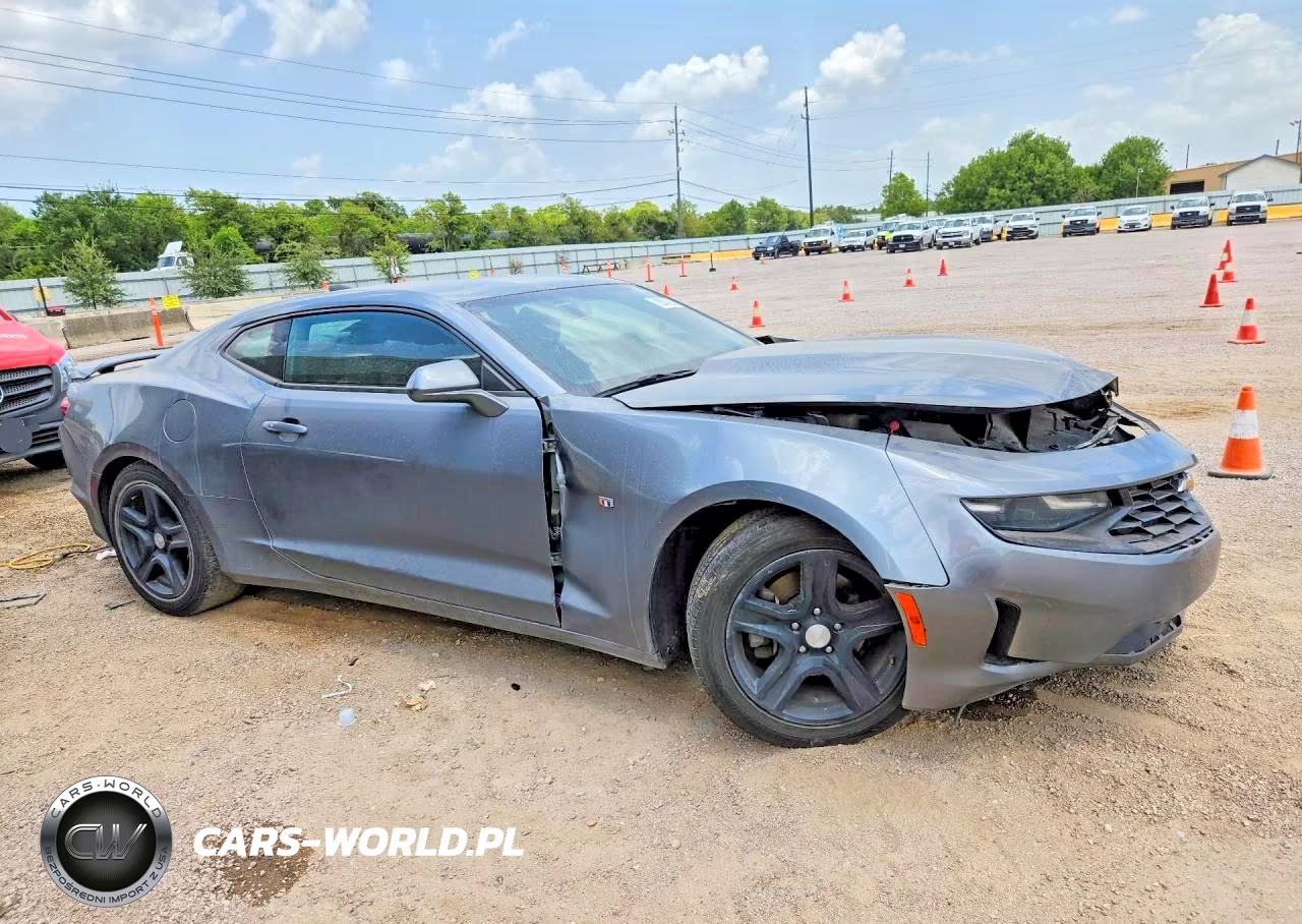 2020 Chevrolet Camaro Ls VIN:1G1FB1RS8L0111326 - 4