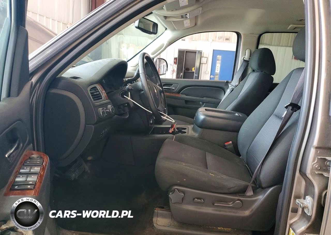 2012 Chevrolet Suburban K1500 Ls VIN:1GNSKHE79CR236337 - 7