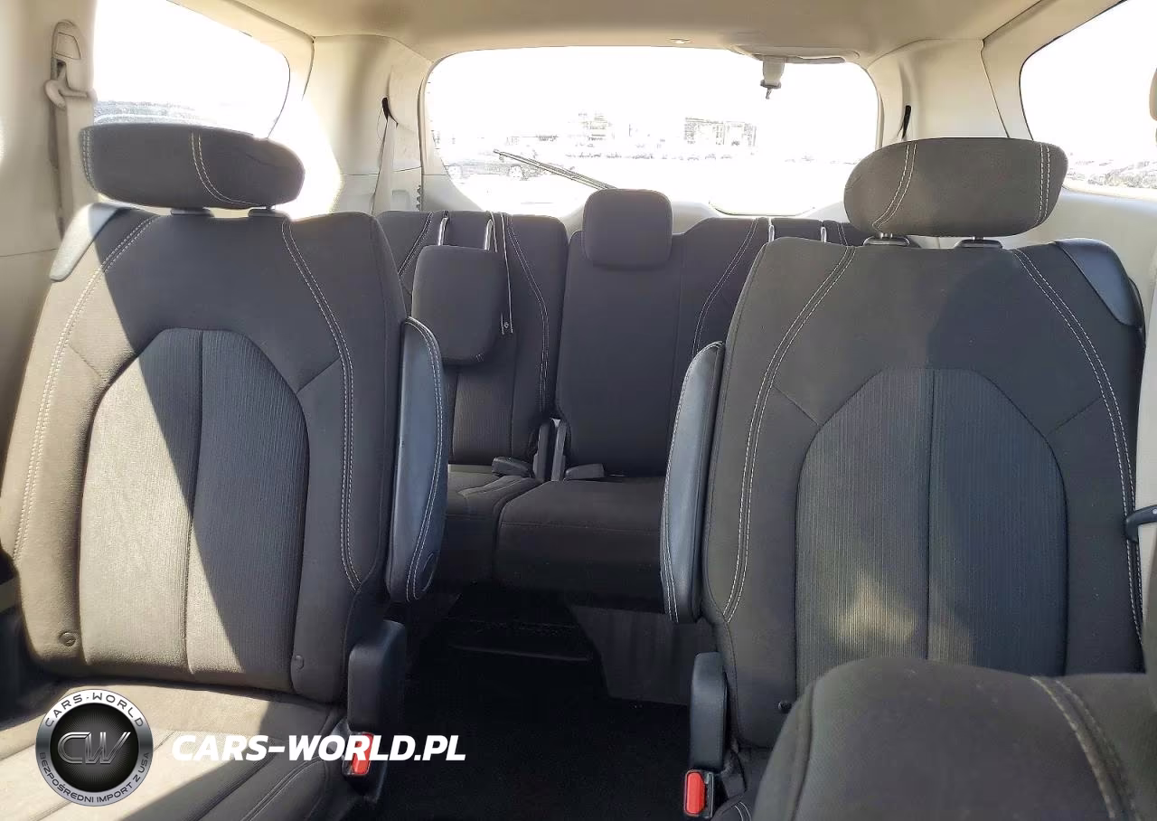 2023 Chrysler Voyager Lx VIN:2C4RC1CG8PR528964 - 10