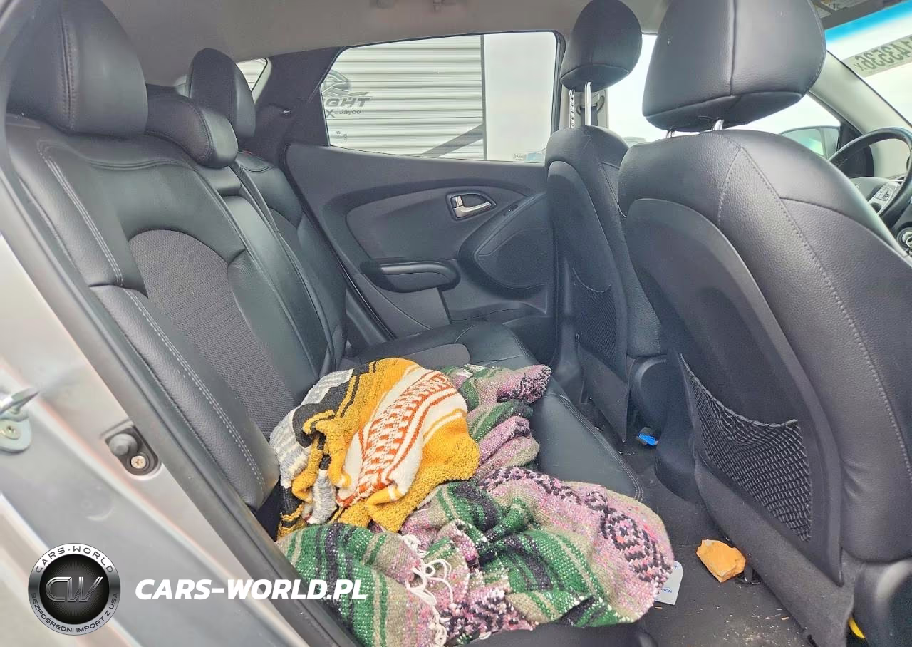 2013 Hyundai Tucson Gls VIN:KM8JU3AC6DU557315 - 11
