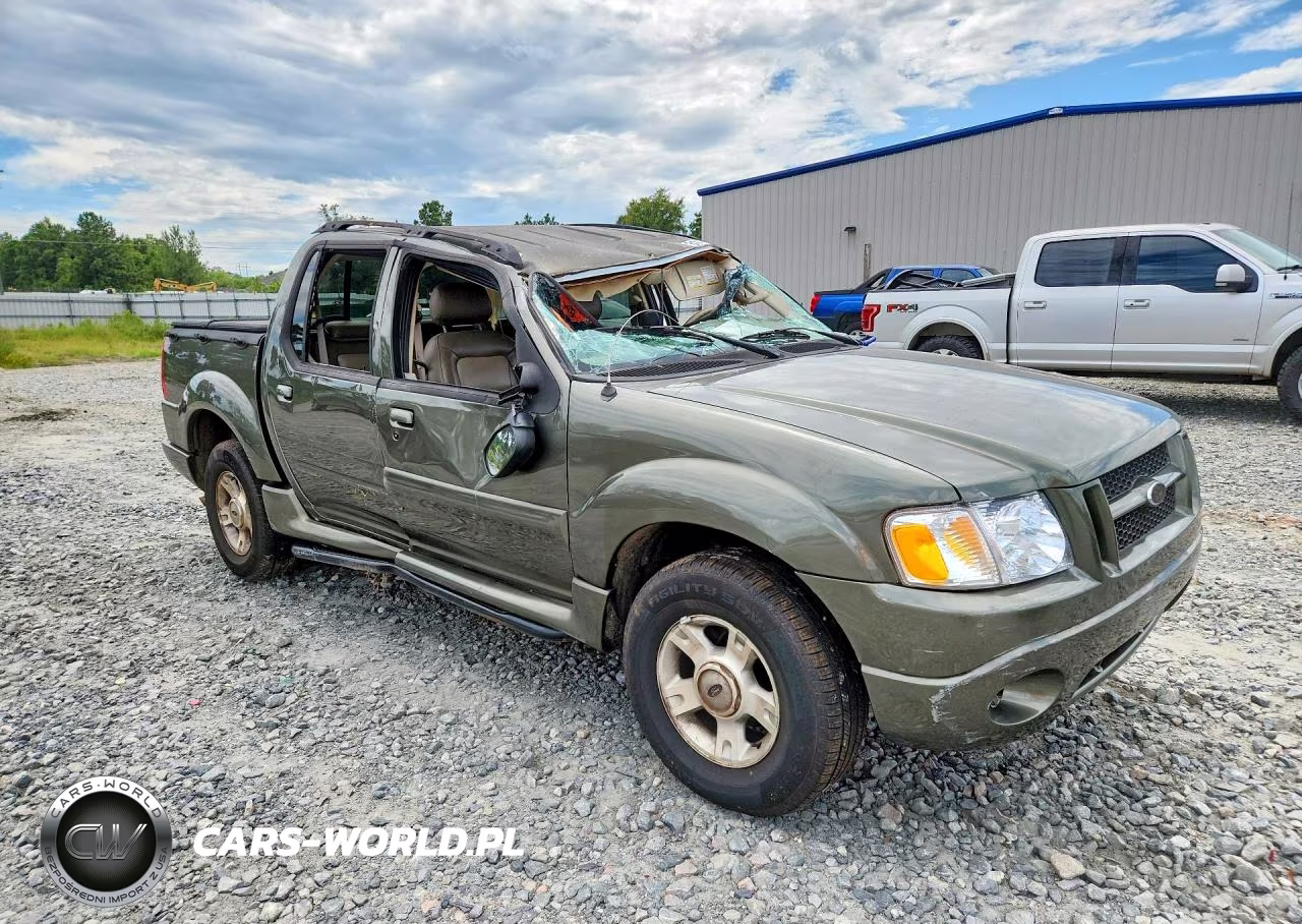 2004 Ford Explorer Sport Trac VIN:1FMZU67K24UA34733 - 4