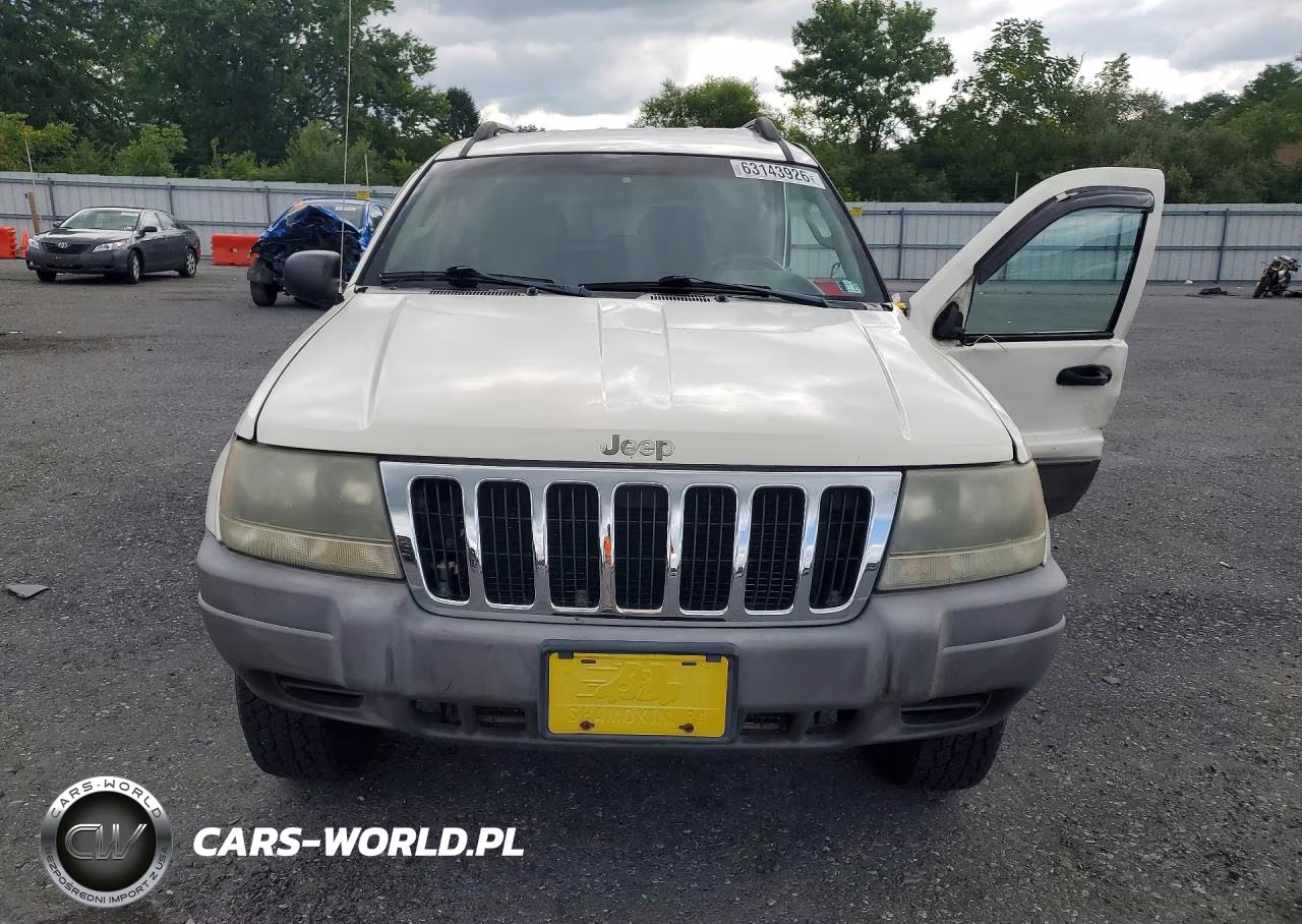 2003 Jeep Grand Cherokee Laredo VIN:1J4GW48SX3C605828 - 5