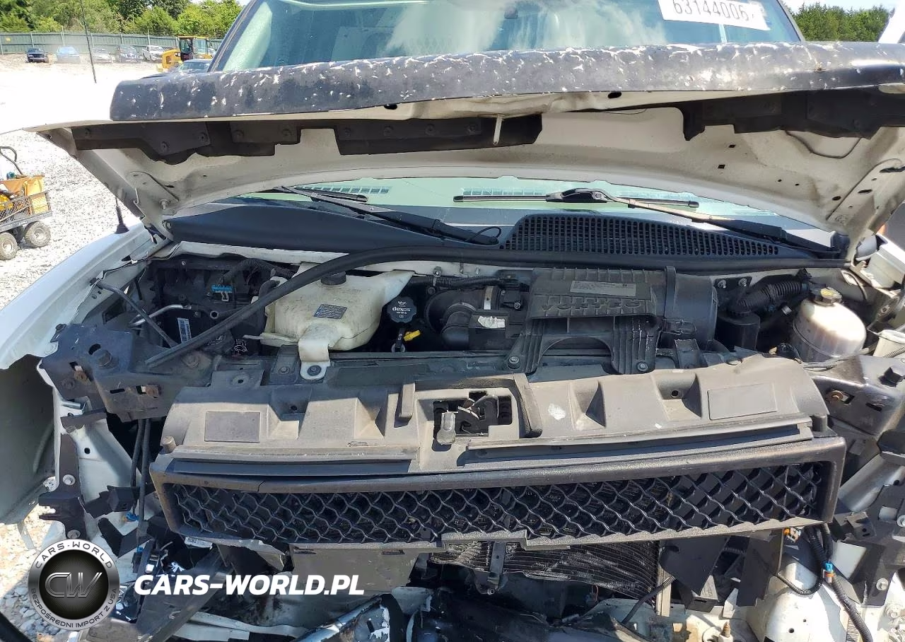 2019 Chevrolet Express G2500 VIN:1GCWGAFG9K1370649 - 12