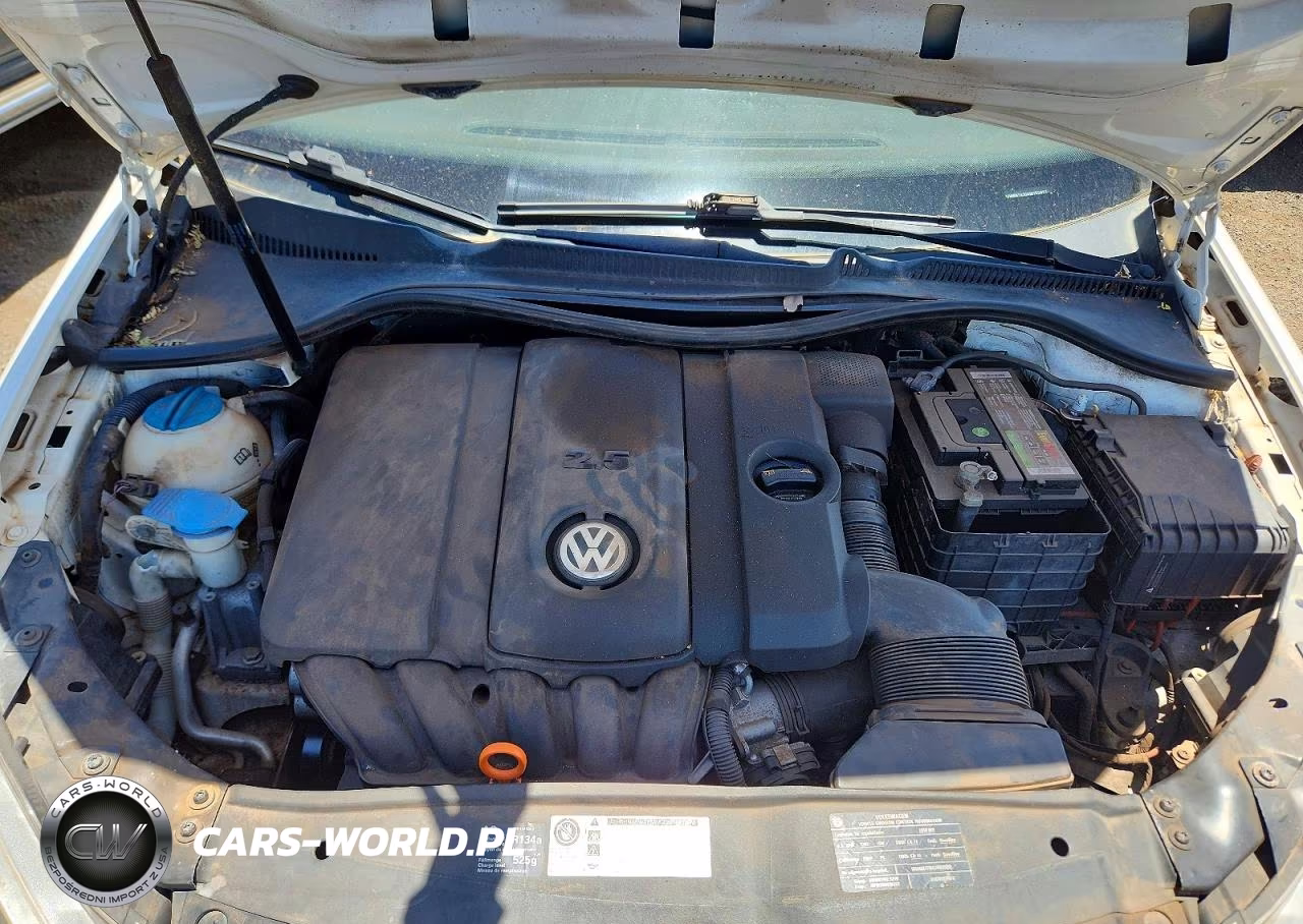 2010 Volkswagen Golf VIN:WVWBB7AJ0AW152927 - 11