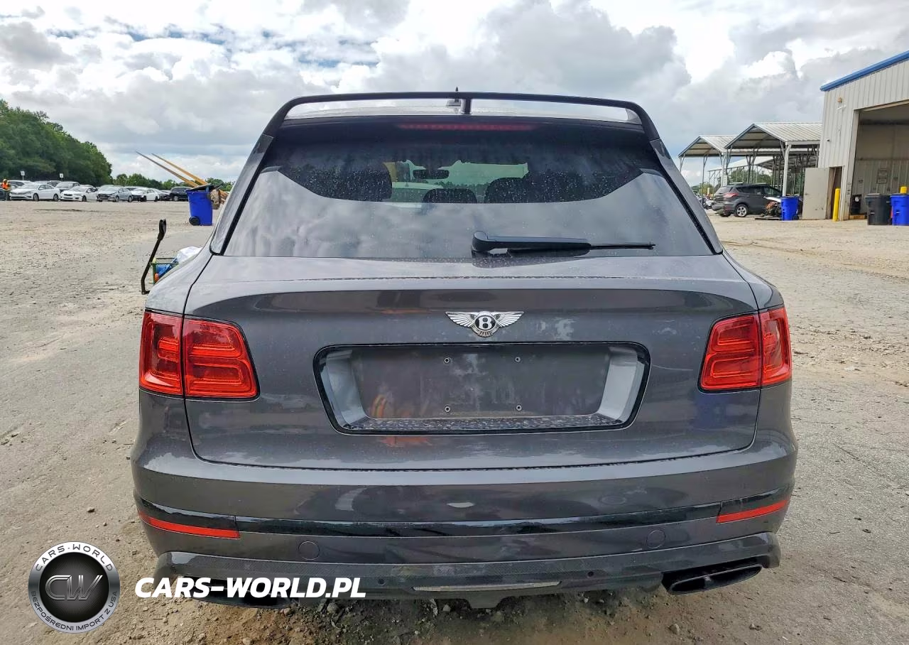 2018 Bentley Bentayga VIN:SJAAC2ZV6JC018686 - 6