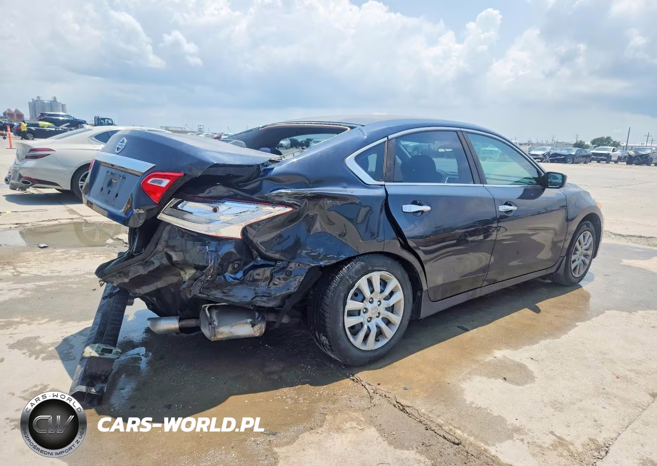 2017 Nissan Altima 2.5 S VIN:1N4AL3AP4HN366590 - 3