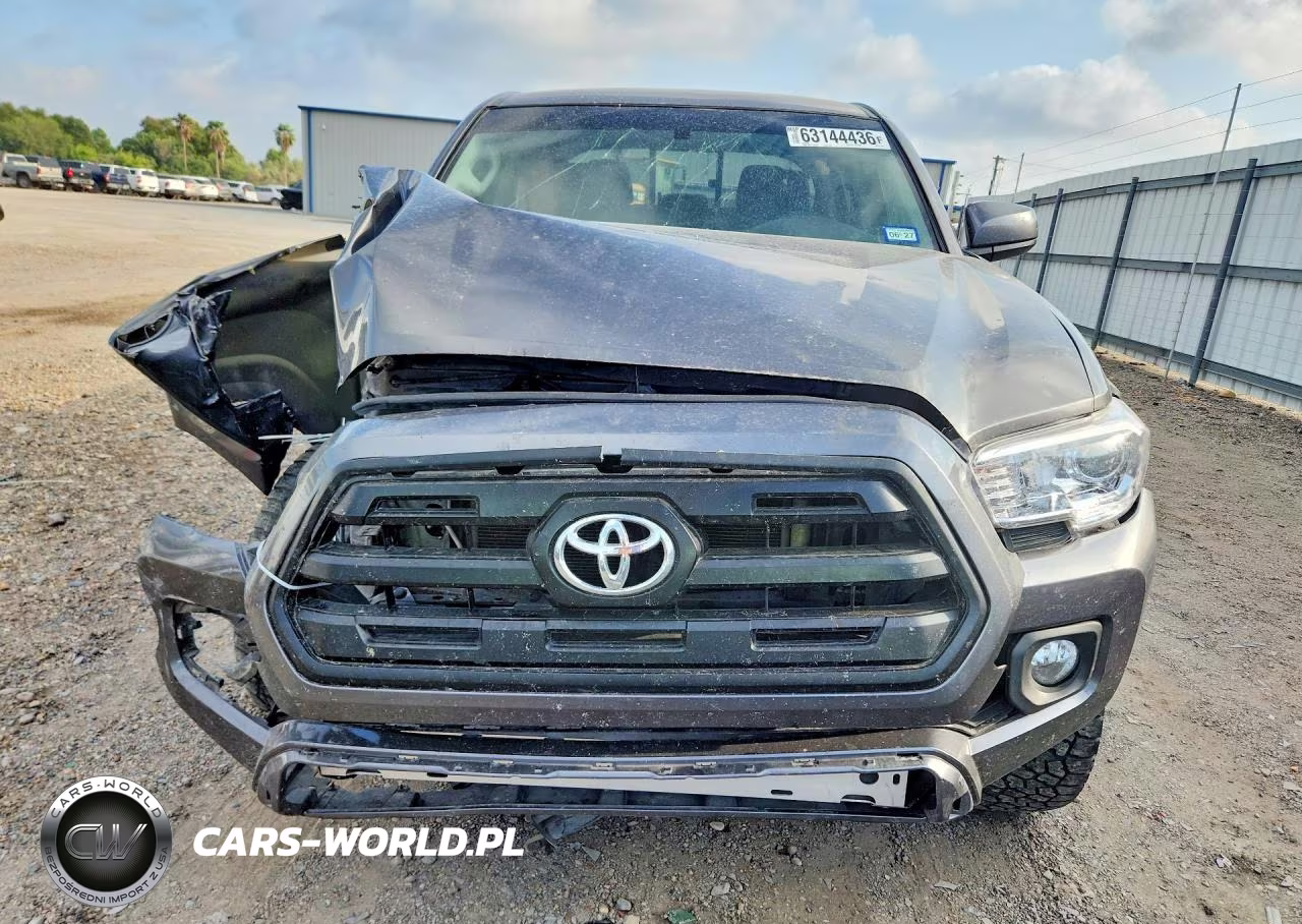 2017 Toyota Tacoma Sr VIN:5TFAX5GN3HX075292 - 5