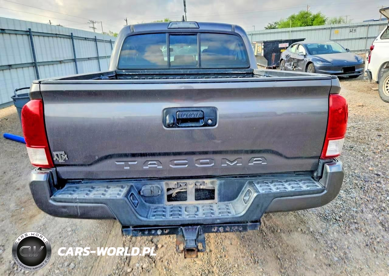 2017 Toyota Tacoma Sr VIN:5TFAX5GN3HX075292 - 6