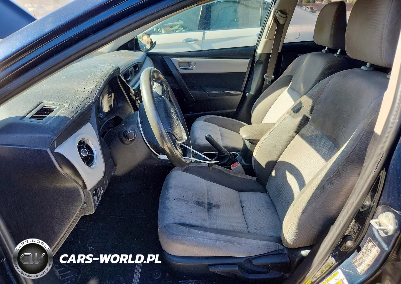 2017 Toyota Corolla Le VIN:5YFBURHE2HP719155 - 7