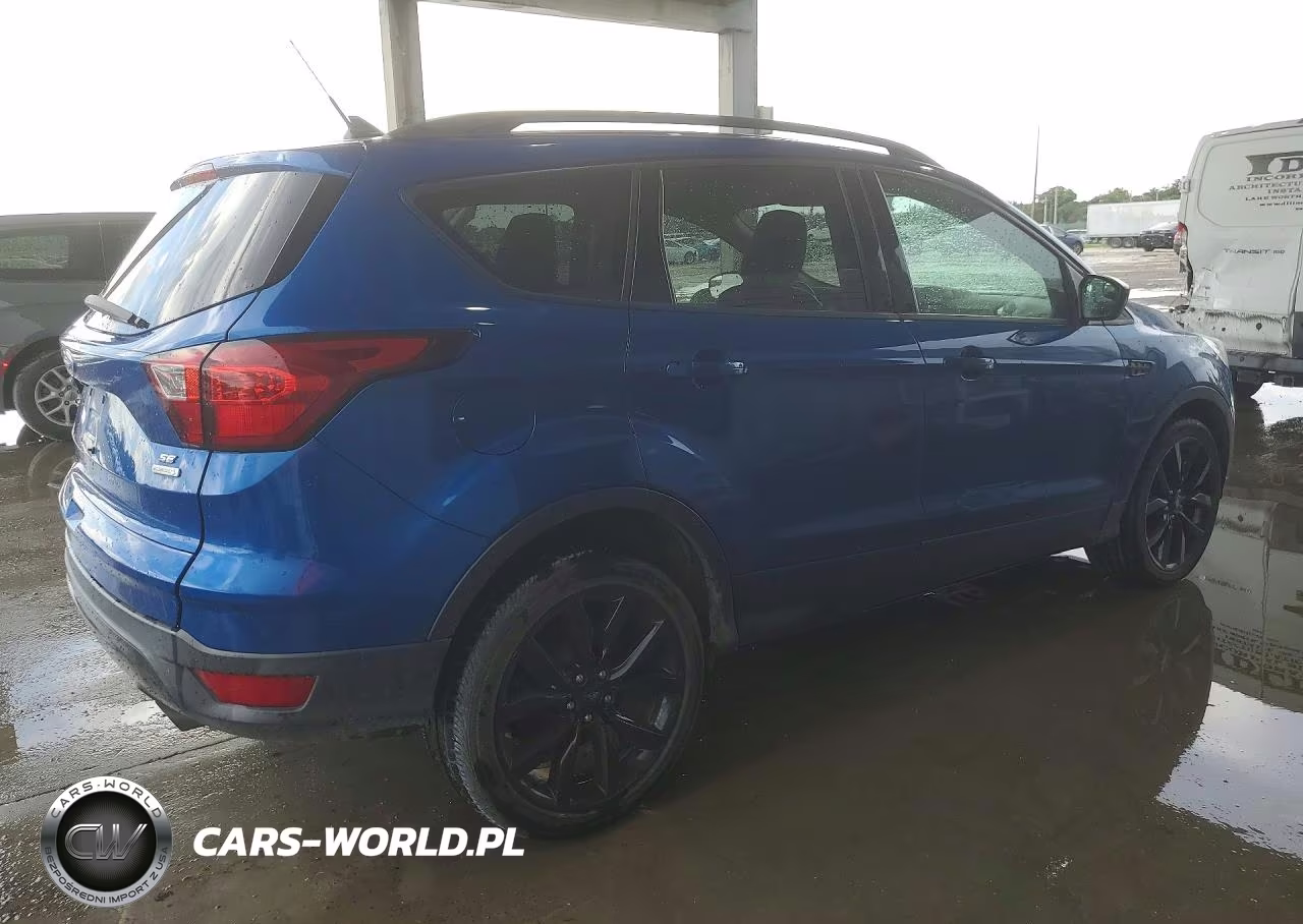 2019 Ford Escape Se VIN:1FMCU0GD9KUC45008 - 3