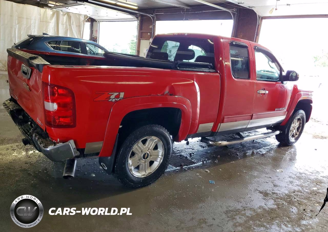 2011 Chevrolet Silverado K1500 Lt VIN:1GCRKSE33BZ148268 - 3